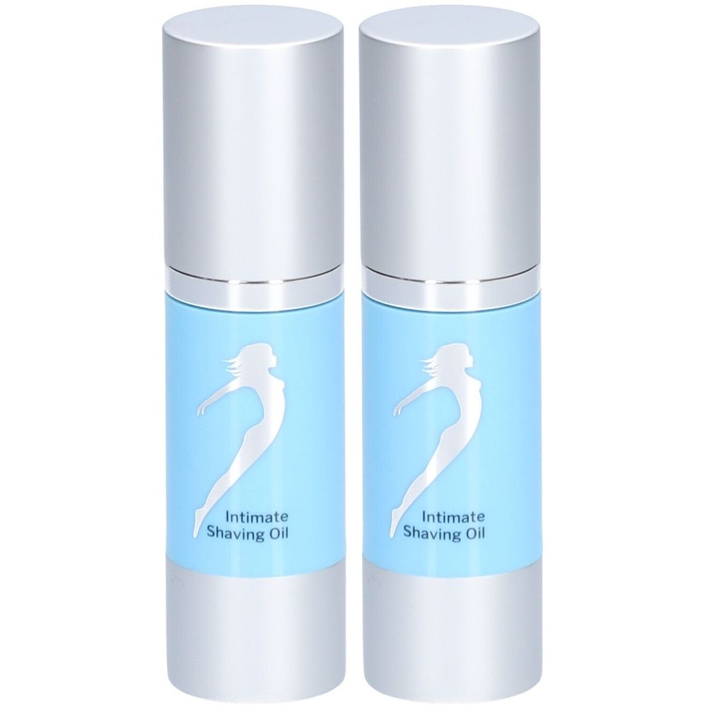 Twee flessen intieme scheerolie met zilveren doppen en lichtblauwe etiketten. Op de etiketten staat een witte vrouwenfiguur afgebeeld.