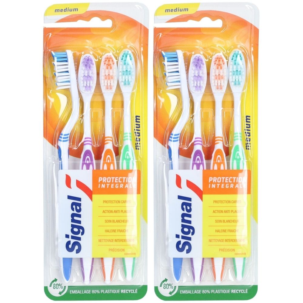 Deux paquets de brosses à dents. Chaque paquet contient quatre brosses à dents avec des poils et des manches colorés. Marque : Signal. Emballage avec indication de recyclage.
