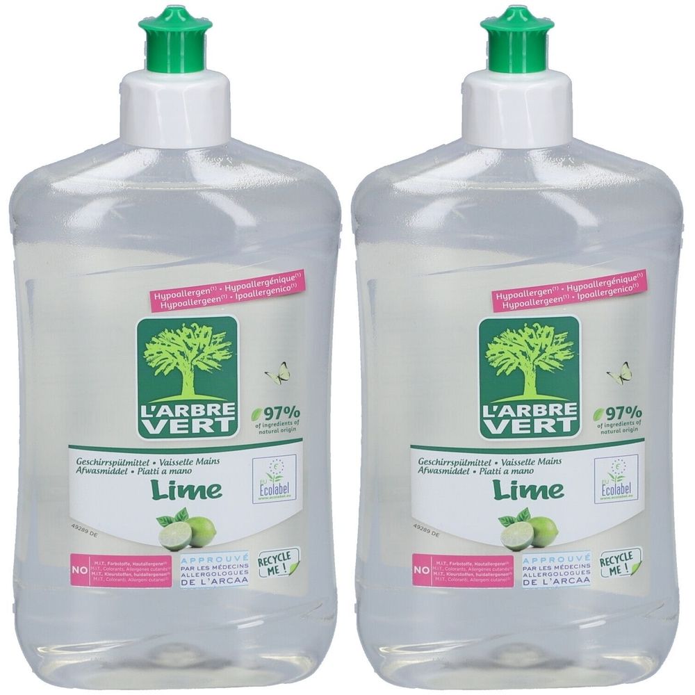 Deux flacons transparents avec bouchon vert. L'étiquette indique L'ARBRE VERT, Lime et un logo d'arbre. 97% d'ingrédients naturels.