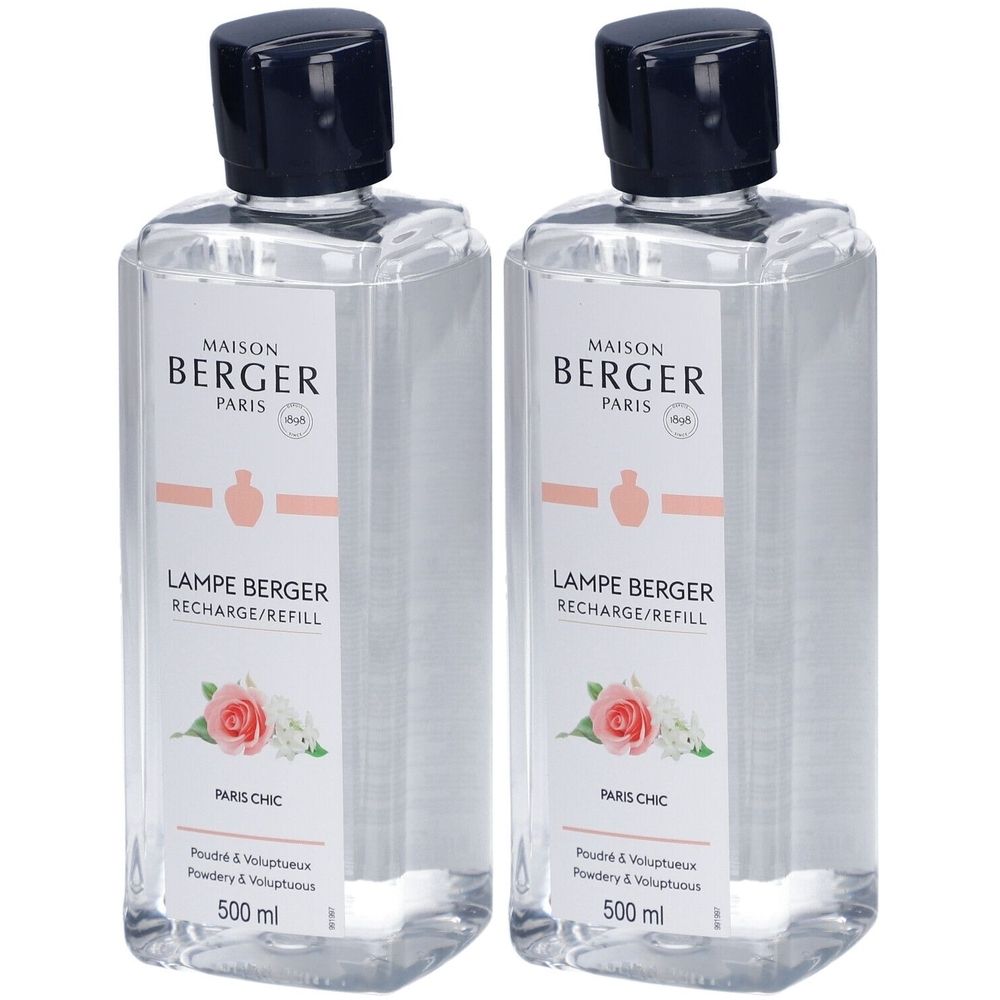 Twee rechthoekige flacons met zwarte dop. Opschrift: Maison Berger Paris, Lampe Berger, Paris Chic. 500 ml.