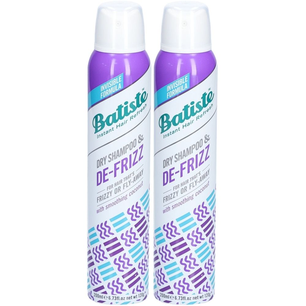 Twee spuitbussen met witte dop en paars etiket. Opschrift: Batiste Dry Shampoo & De-Frizz.