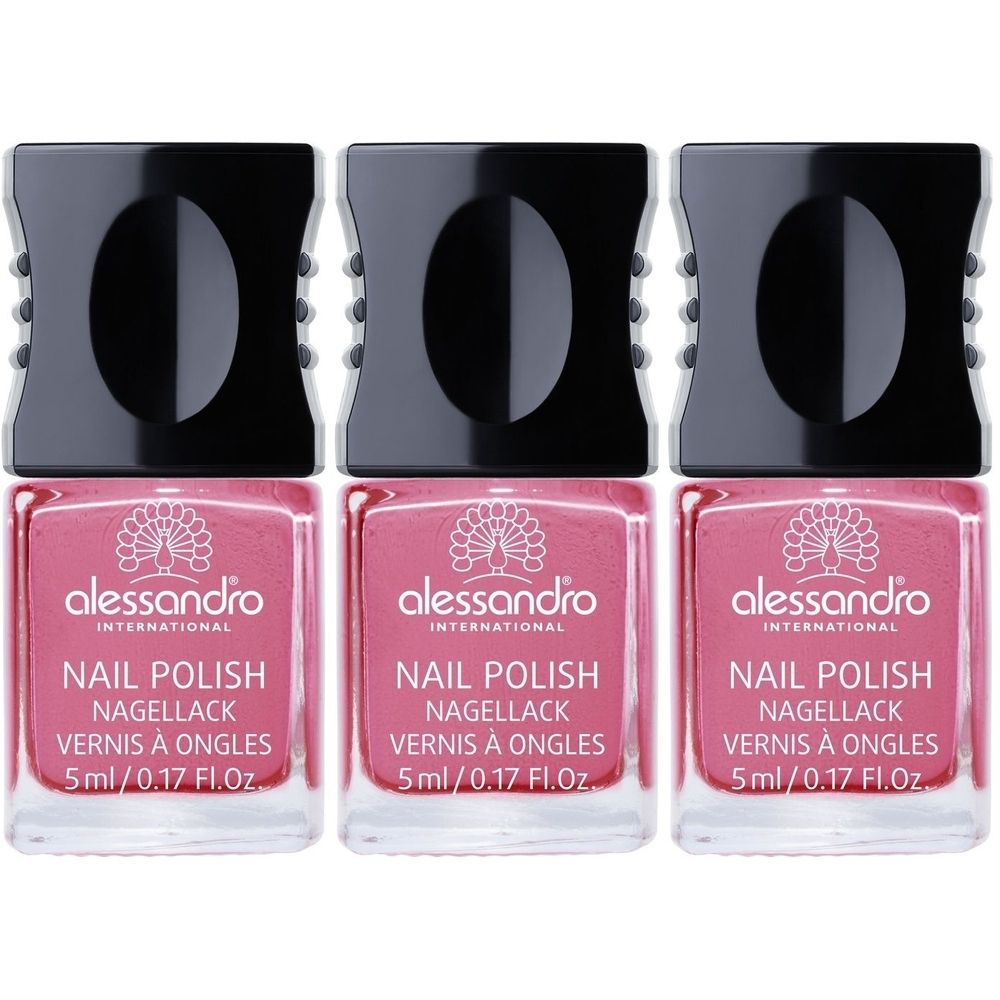 Drie flesjes roze nagellak. Zwarte dop. Opschrift: alessandro, Nail Polish, 5ml/0.17 Fl.Oz.