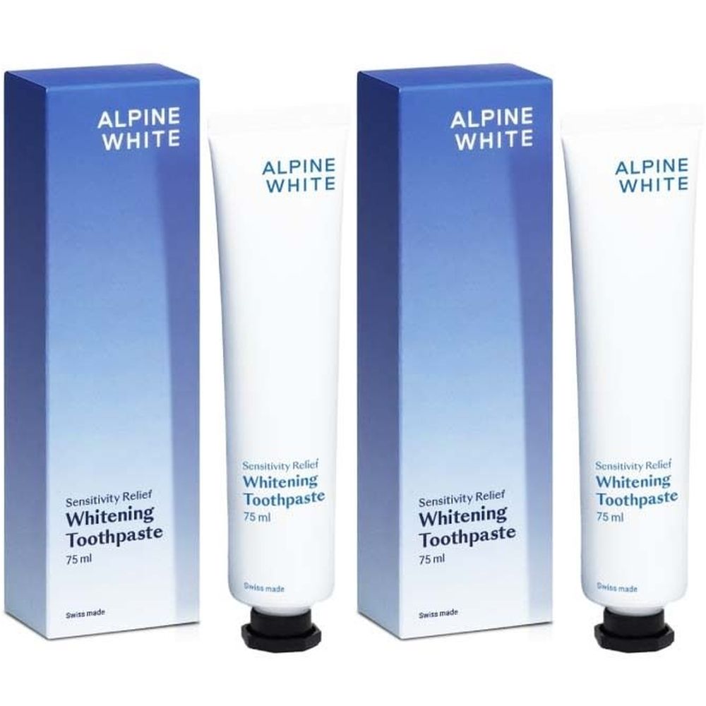 Twee tubes en dozen tandpasta. Opschrift: ALPINE WHITE, Whitening Toothpaste, 75 ml. Blauwe en witte verpakking.
