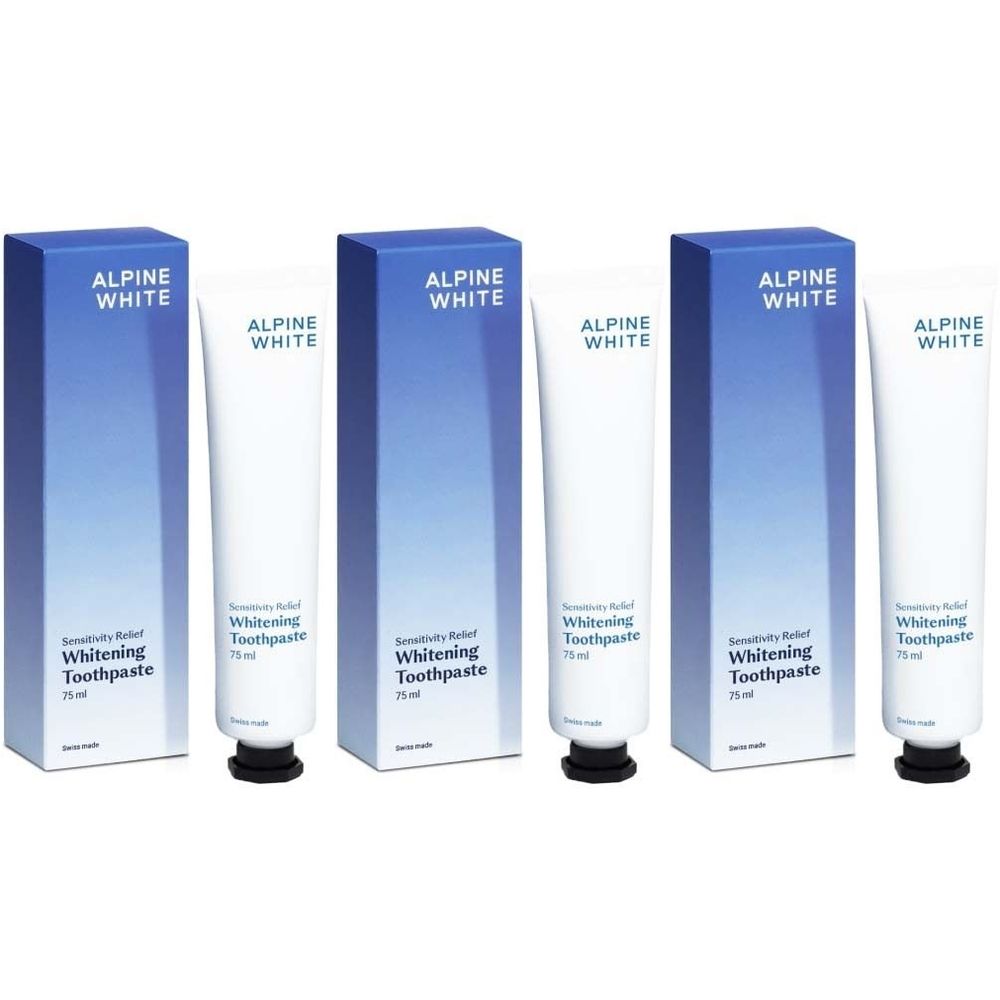 Tandpastatubes en dozen. Opschrift: ALPINE WHITE, Whitening Toothpaste, Sensitivity Relief. Meerdere verpakkingen.