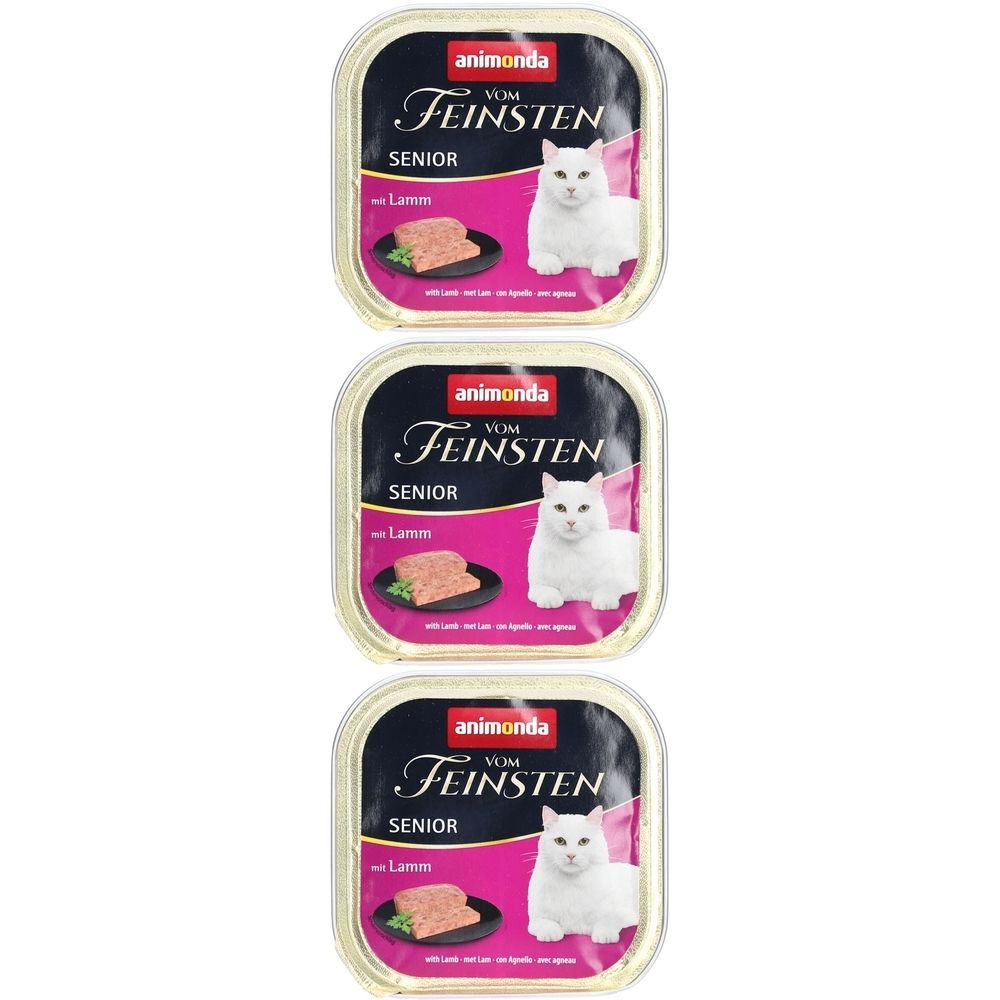 Trois barquettes carrées de nourriture pour chats. Fond noir avec texte et image de chat. Inscription : animonda Vom Feinsten Senior mit Lamm.
