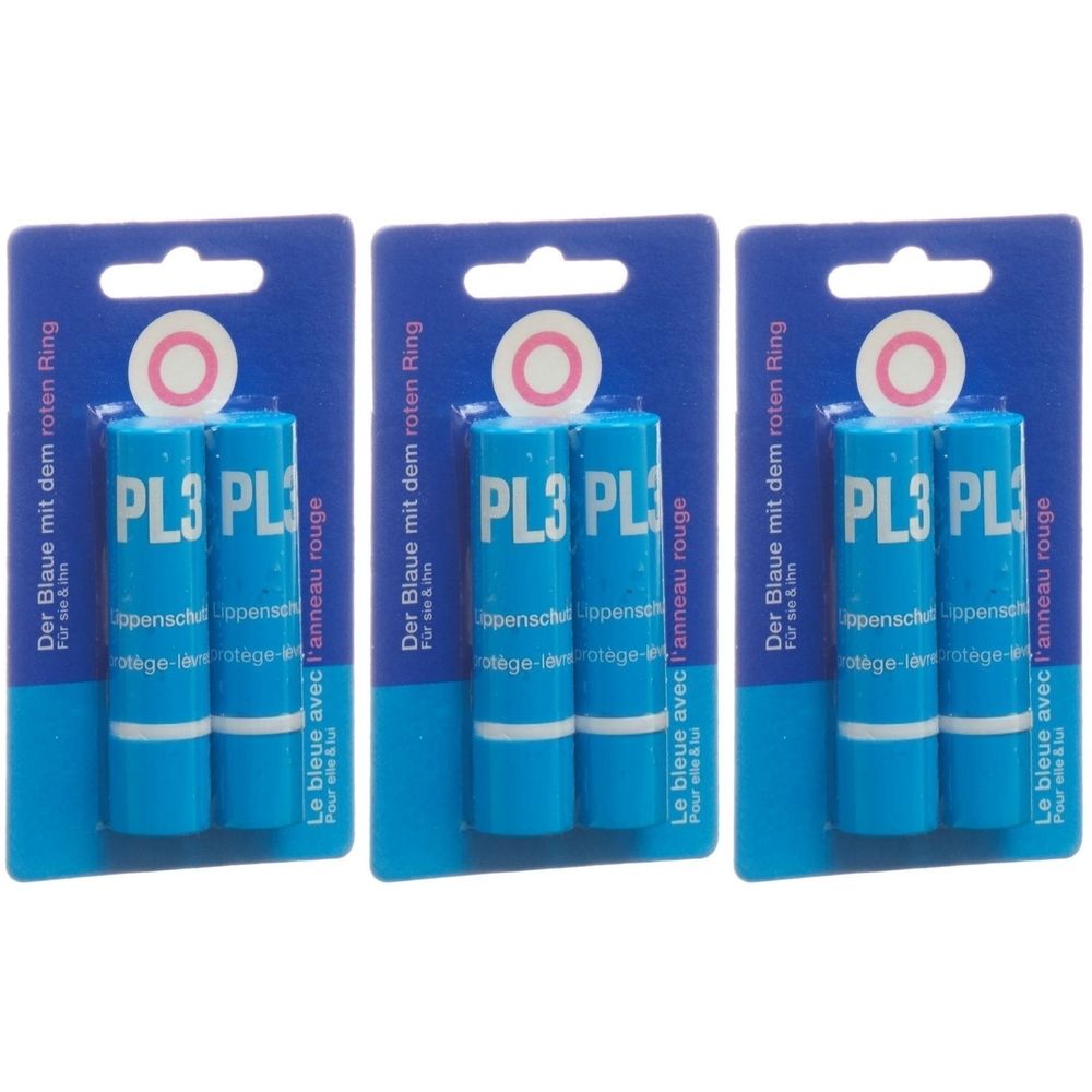 Drie lippenbalsemstiften in blauwe verpakking. Opschrift "PL3". Verpakking met rode ring en tekst in het Duits en Frans.