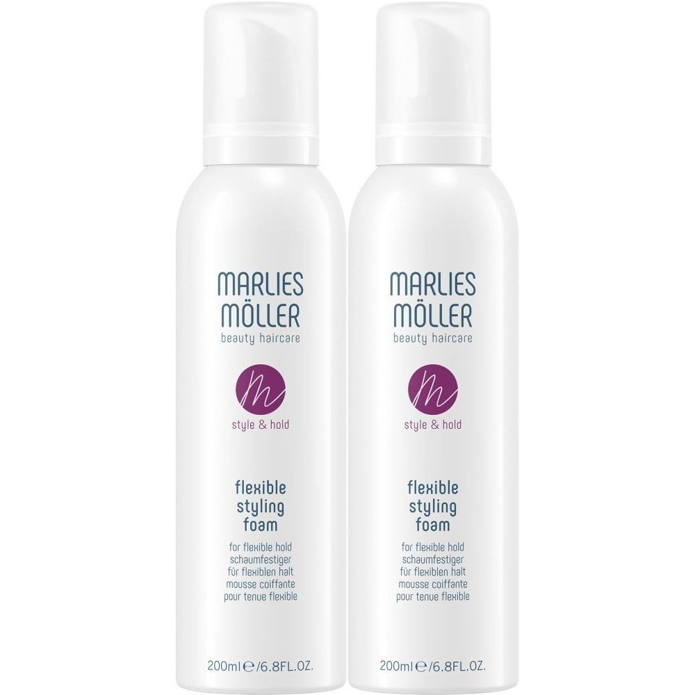 Twee witte flessen met sproeikop. Opschrift: Marlies Möller beauty haircare, flexible styling foam. 200ml.