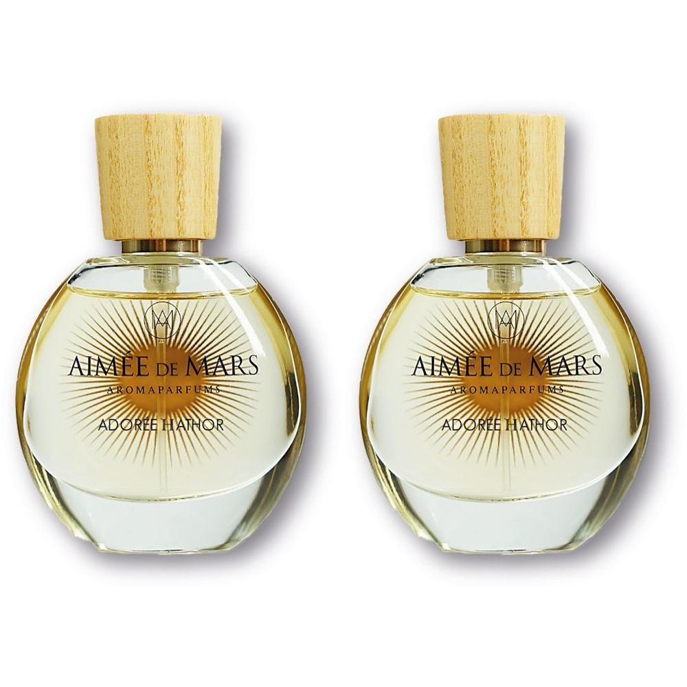 Twee flacons Aimée de Mars Adorée Hathor Eau de Parfum met houten dop.