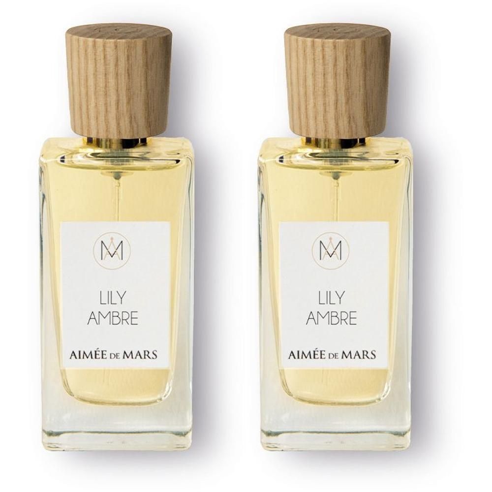 Deux flacons en verre d'eau de parfum, bouchons en bois, étiquette "LILY AMBRE AIMÉE DE MARS".