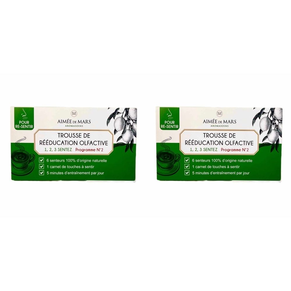 Deux boîtes vertes. Inscription : Trousse de Rééducation Olfactive 1, 2, 3 Sentez. Marque : Aimée de Mars.