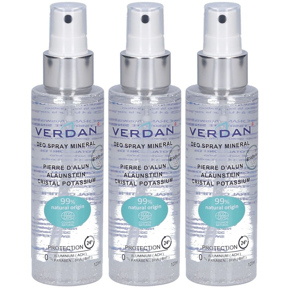 Drie transparante spuitflessen met zilveren doppen. Op elke fles staat "VERDAN DEO SPRAY MINERAL". 