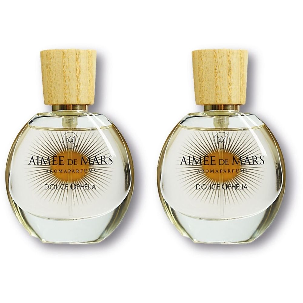 Deux flacons ronds en verre avec bouchon en bois. Inscription : Aimée de Mars, Douce Ophélia. Détails dorés.