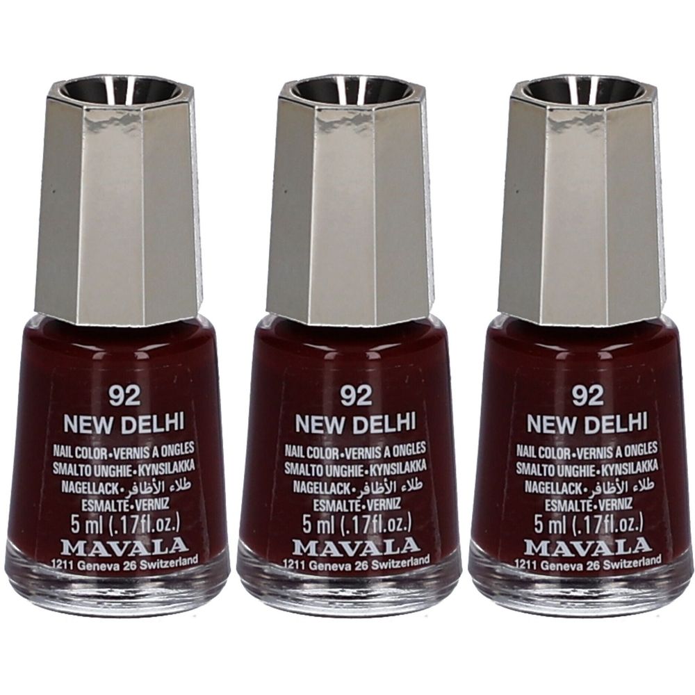 Drie flesjes Mavala nagellak, kleur 92 New Delhi, elk 5 ml.