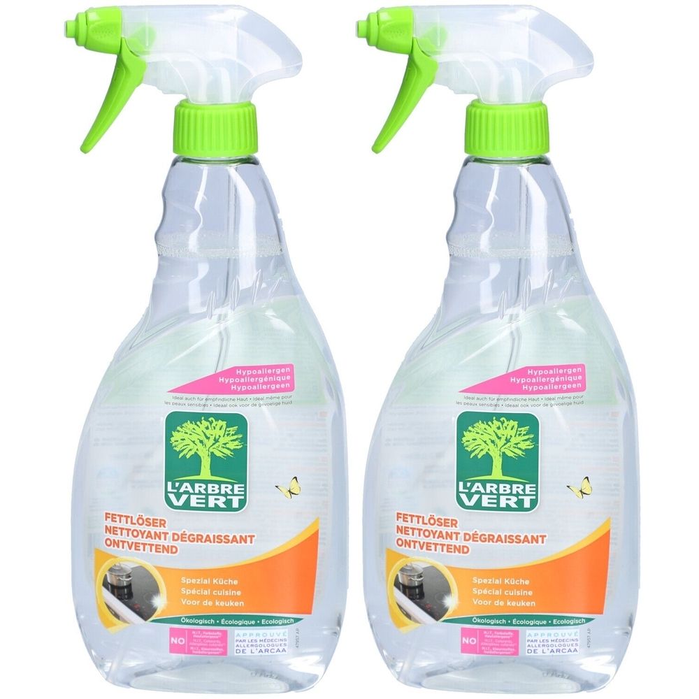 Deux flacons pulvérisateurs L'ARBRE VERT. Bouteilles transparentes avec tête de pulvérisation verte et étiquette. Texte: Fettlöser, Nettoyant Dégraissant, Ontvettend.
