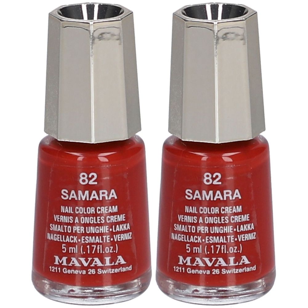 Deux flacons de vernis à ongles rouges. Inscription : 82 Samara, Nail Color Cream, 5 ml. Marque : Mavala.