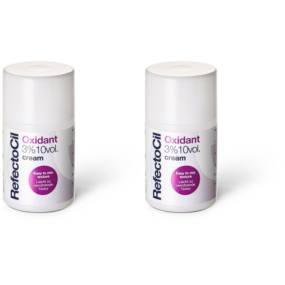 Twee witte flessen met doppen. Op elke fles staat "RefectoCil Oxidant 3% 10vol. cream".