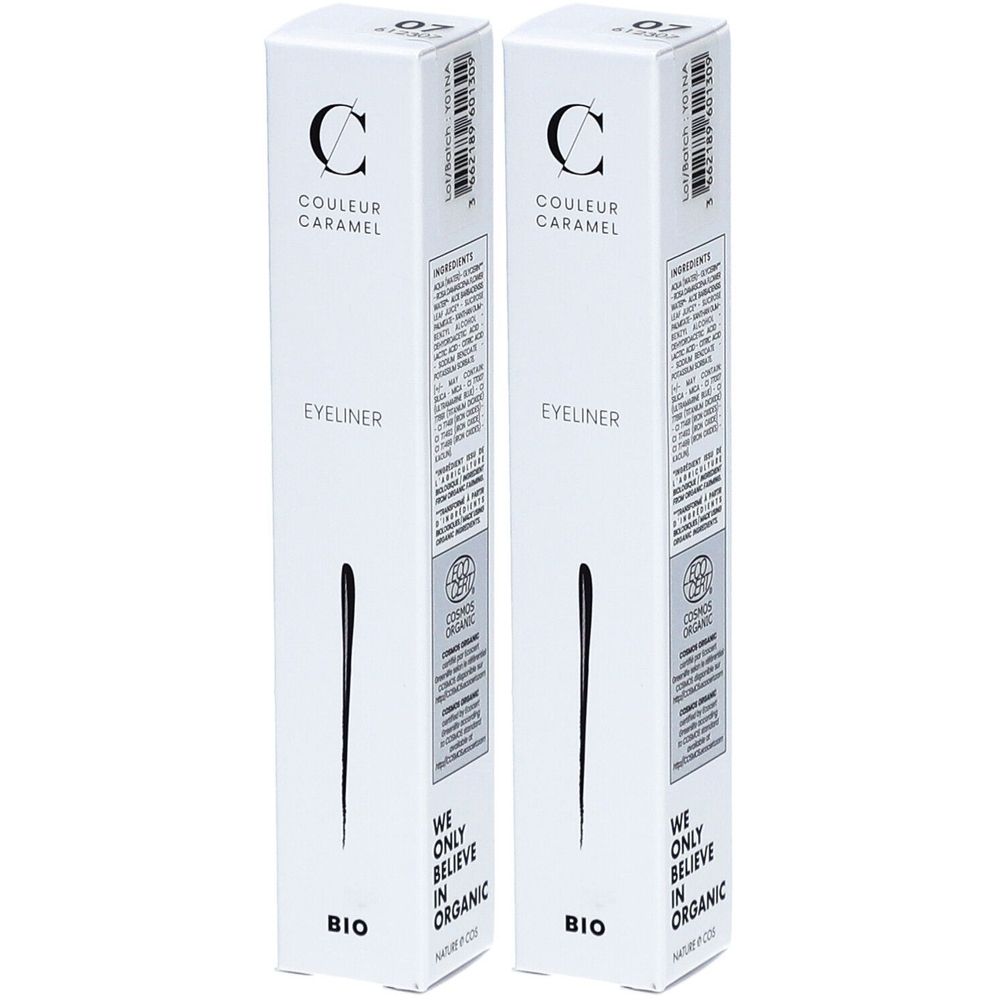 Twee witte verpakkingen voor eyeliner. Op elke verpakking staat "COULEUR CARAMEL", "EYELINER" en "BIO".