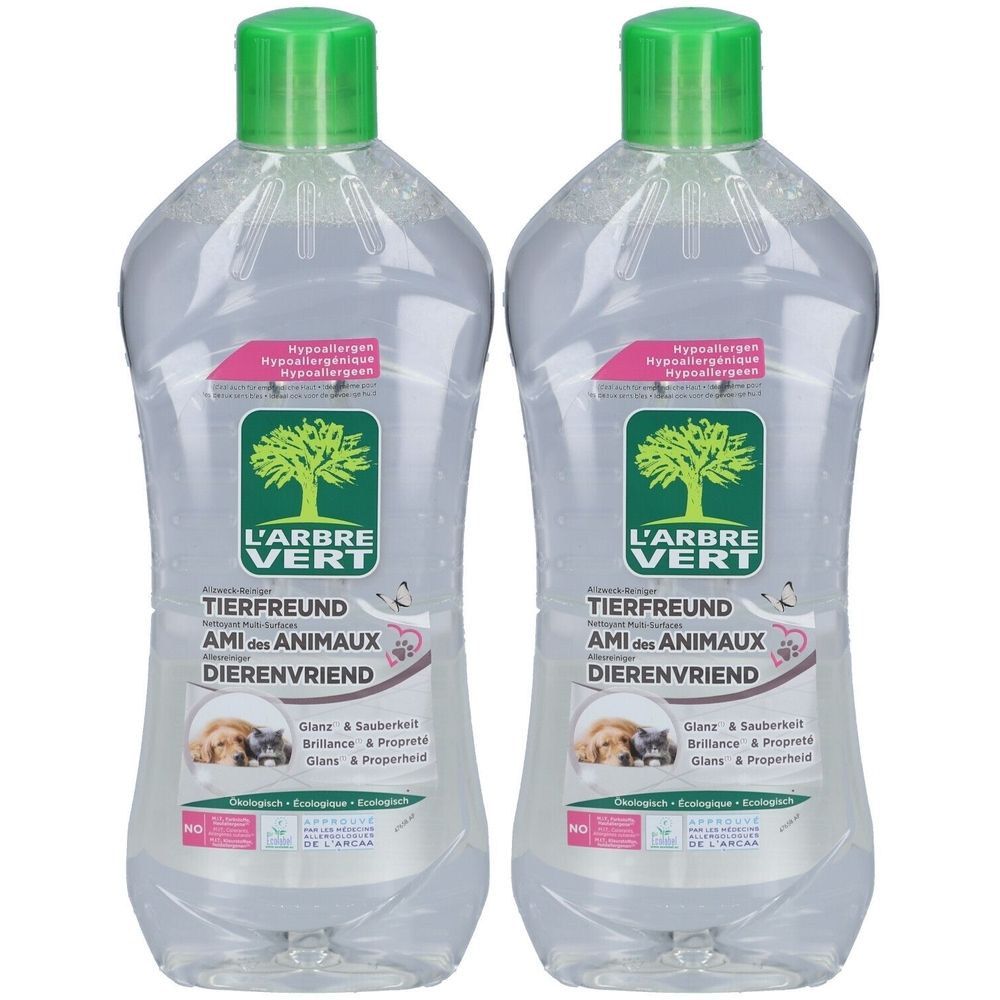 Deux flacons transparents avec bouchon vert. Inscription : L'ARBRE VERT, TIERFREUND, AMI des ANIMAUX, DIERENVRIEND. Hypoallergénique.