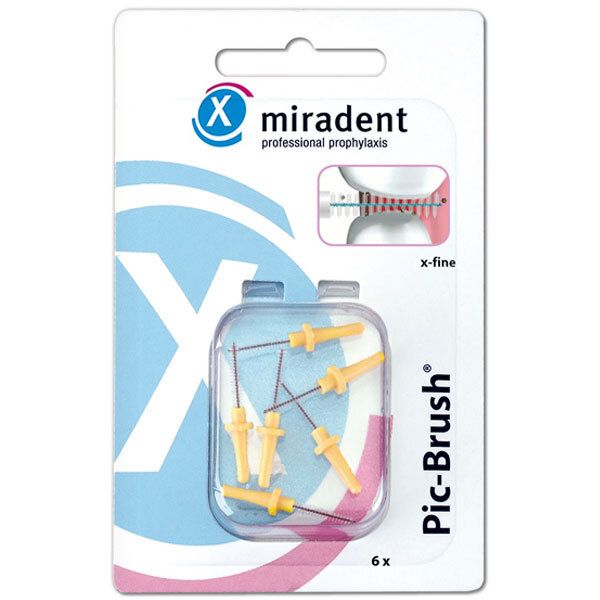 Verpakking met gele tandenborstels. Zes borstels in een transparante houder. Merk: miradent Pic-Brush.