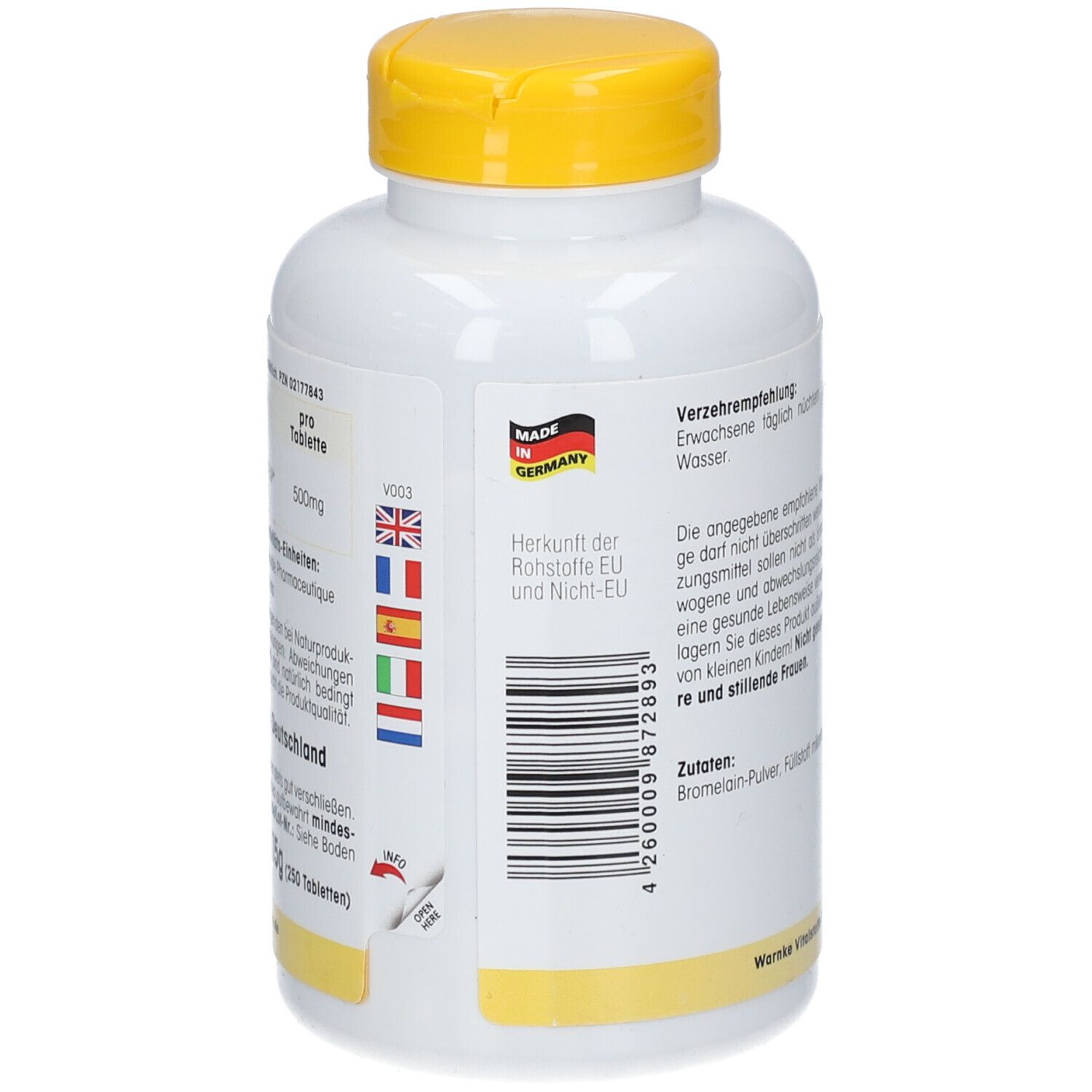 Achterkant van een witte fles met gele dop. Barcode, herkomst EU. Made in Germany. Vlaggen.