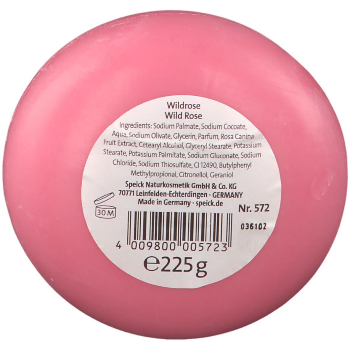 Roze zeep met etiket. Ingrediënten, barcode en tekst "Made in Germany".
