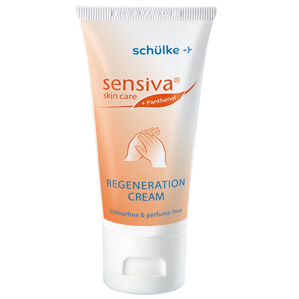 Crèmetube met productnaam en logo. Bevat panthenol. Opschrift: Regeneration Cream, kleur- en geurvrij. Afbeelding van handen.