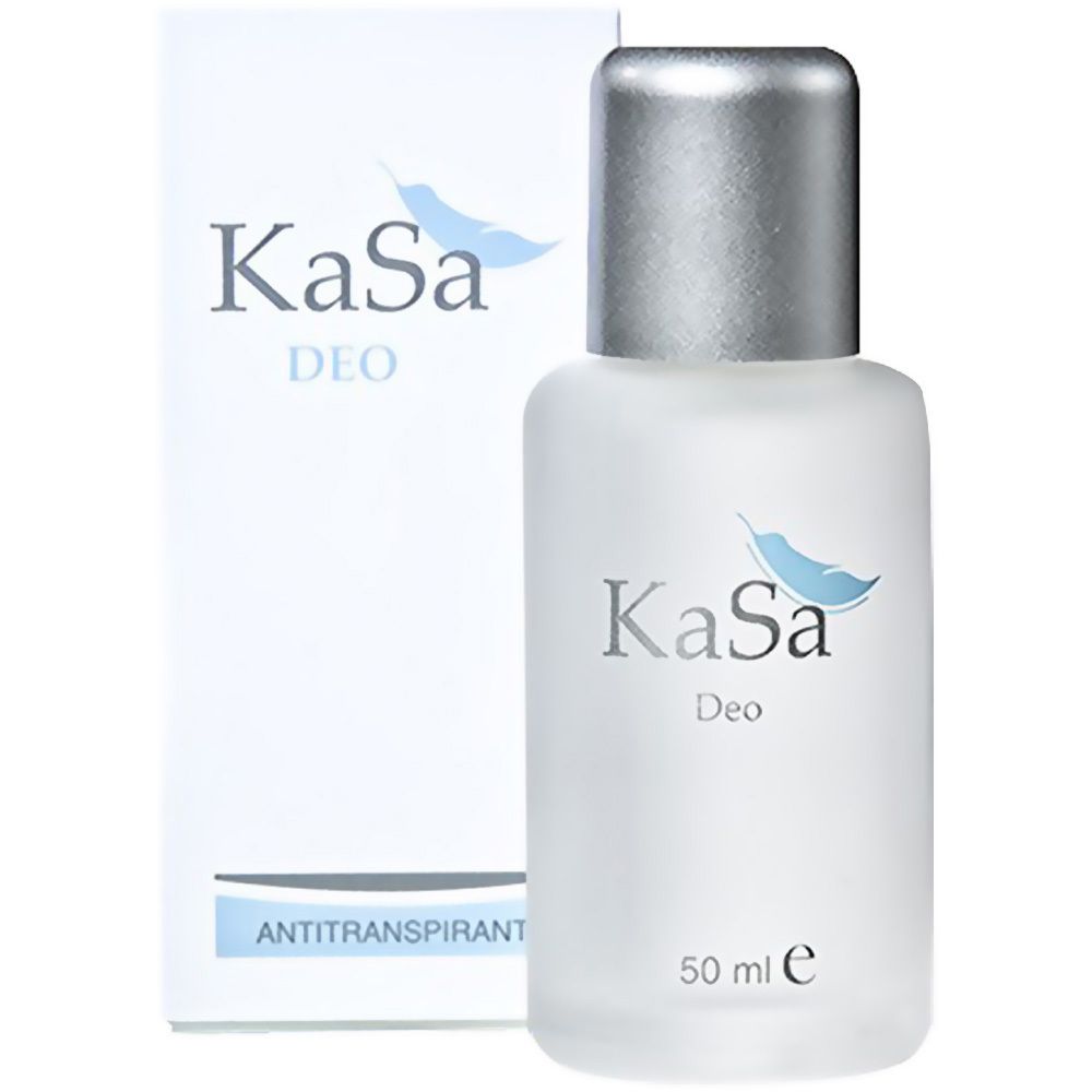Deo-fles met zilveren dop en witte verpakking. Opschrift: KaSa Deo. Antiperspirant.
