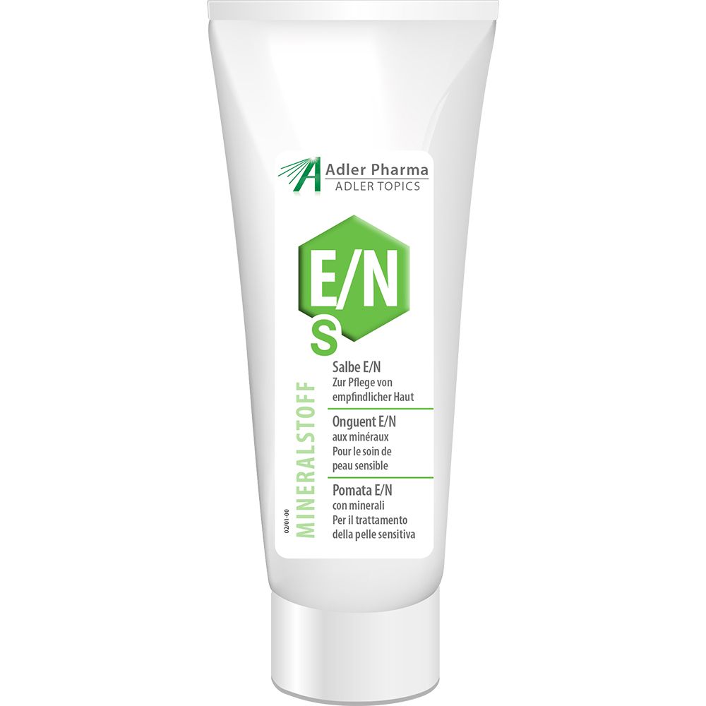 Witte tube met groen etiket. Bevat "E/N Salbe" en "Adler Pharma".