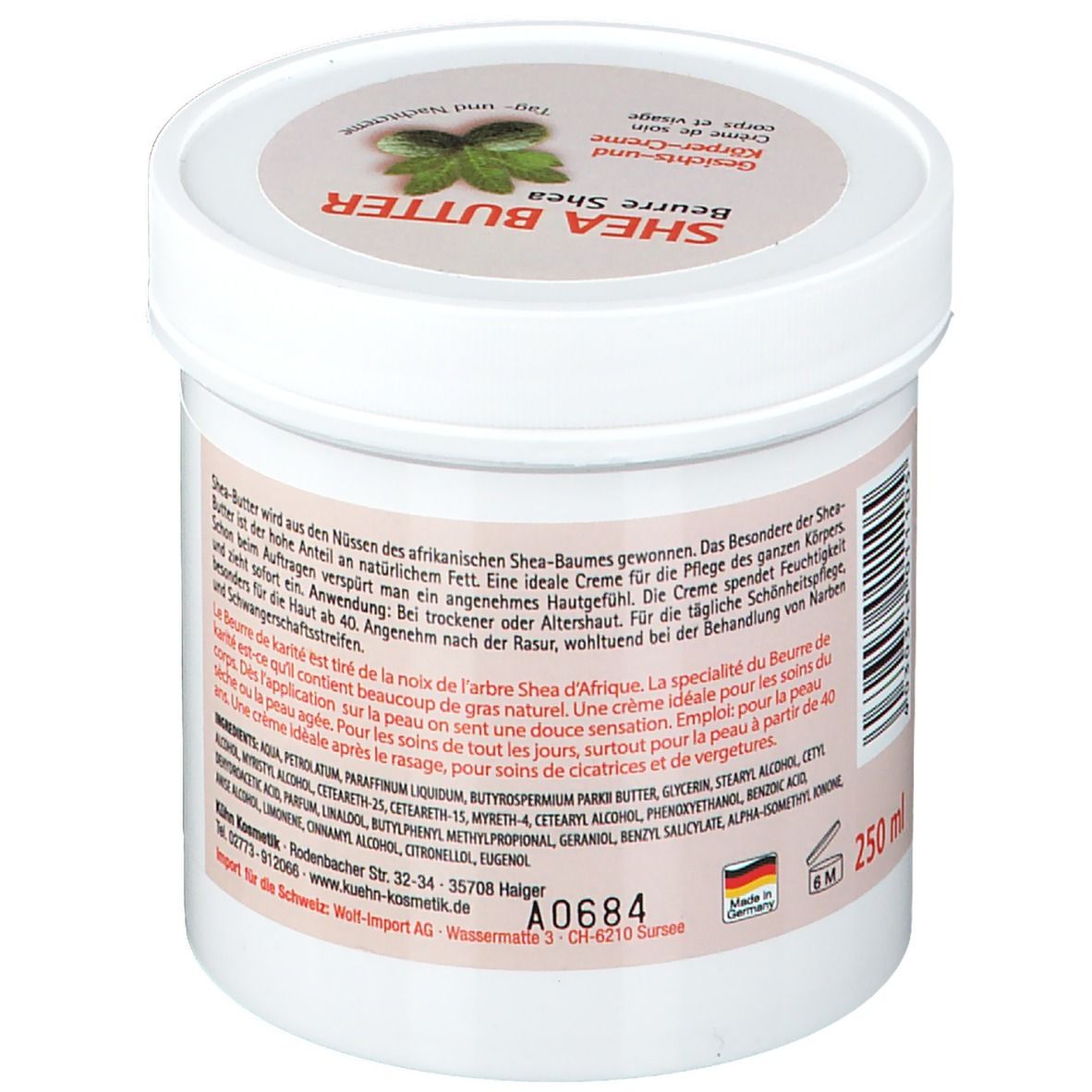 Pot blanc, vue arrière. Texte: Beurre de karité. Ingrédients et informations fabricant. 250 ml. Fabriqué en Allemagne.