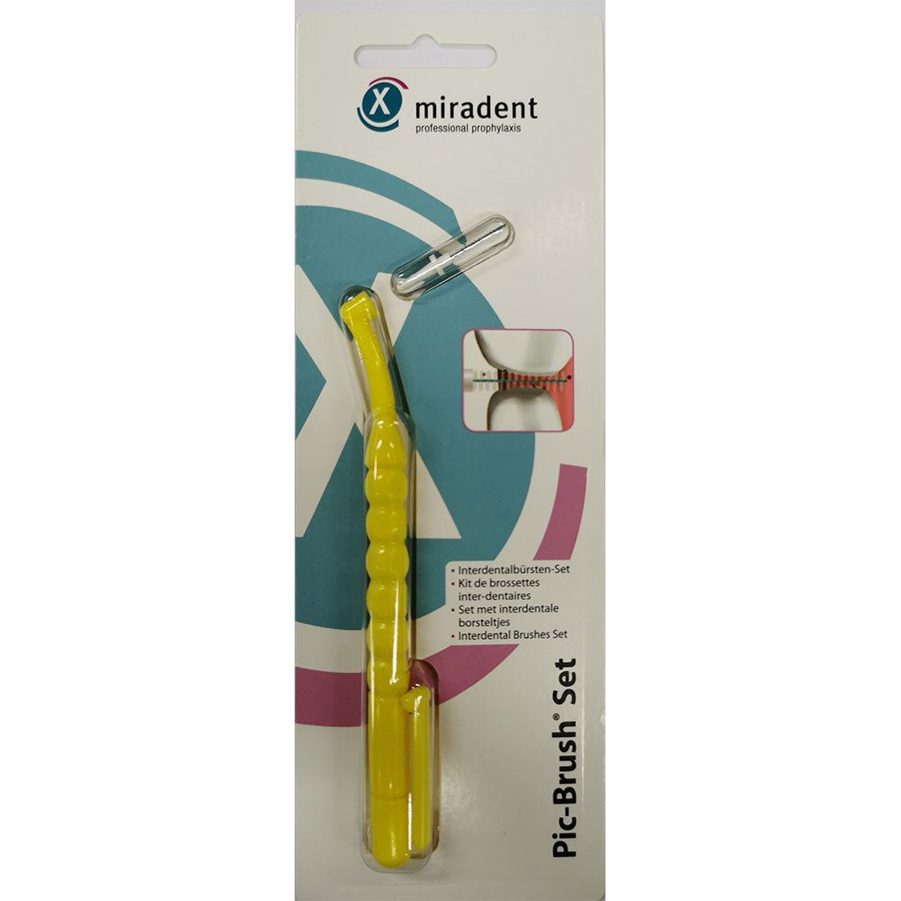 Manche Pic-Brush Interdentalgriff jaune avec des poils. Emballé sur une carte avec image et nom de marque.