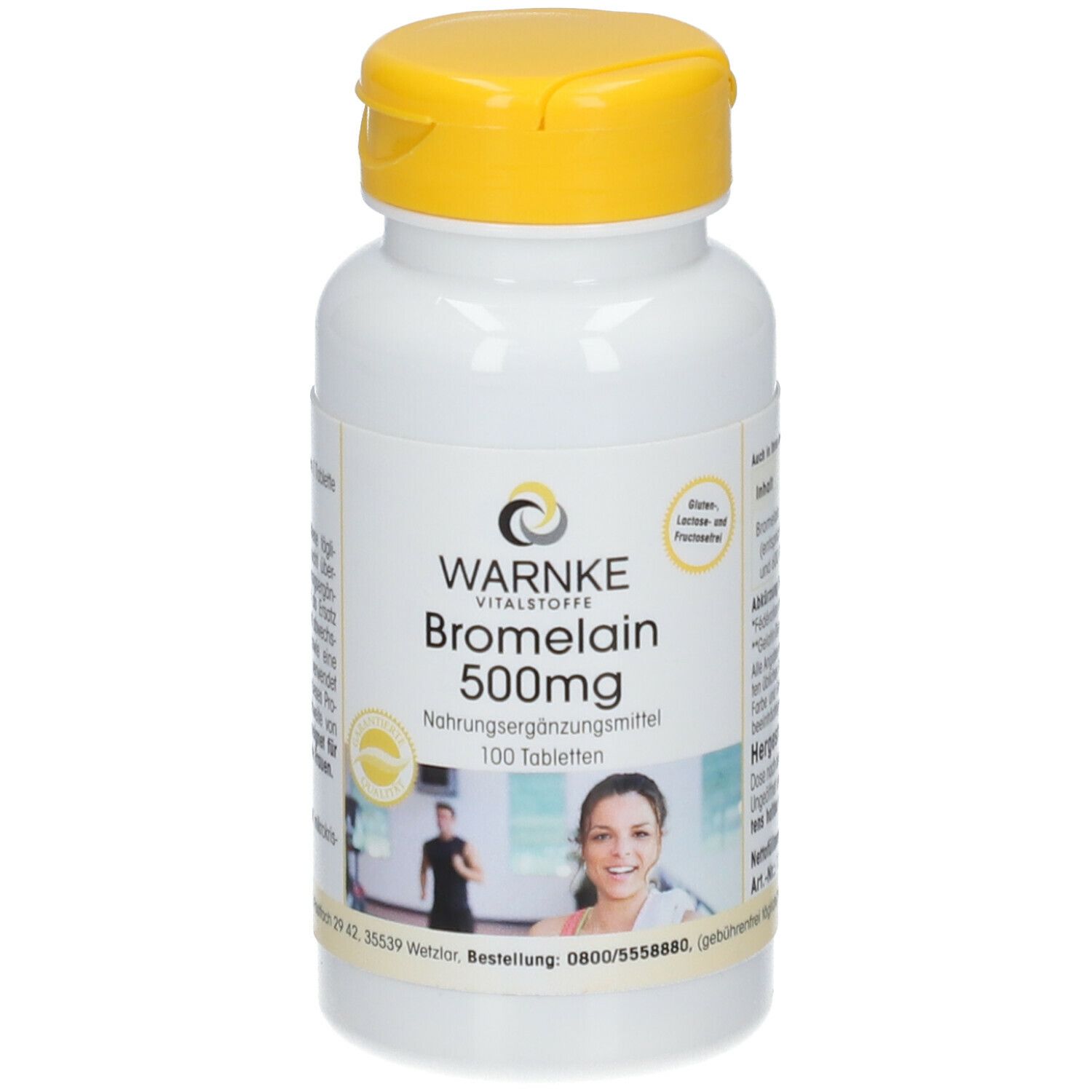 Flacon de comprimés blanc avec couvercle jaune. Inscription : WARNKE Bromelain 500mg. 100 comprimés. Femme dans un gymnase.