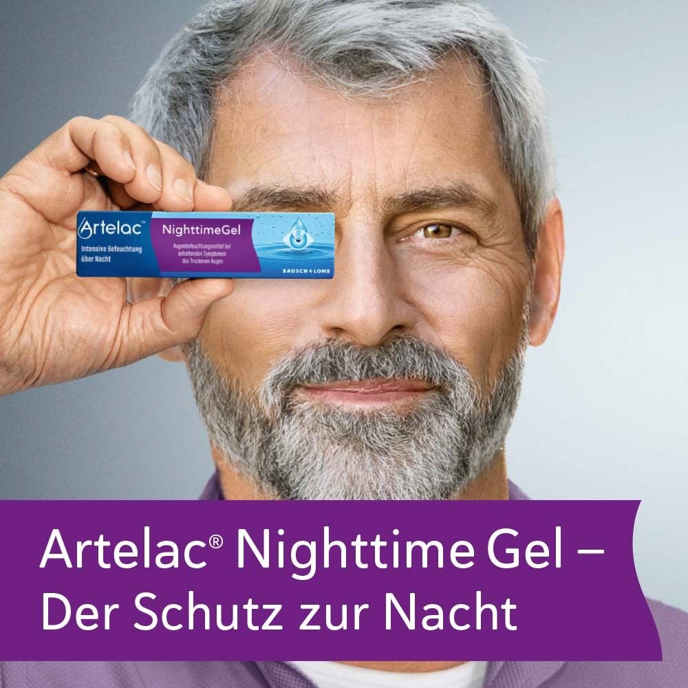 Man houdt een verpakking Artelac NighttimeGel voor een oog. Tekst: De bescherming voor de nacht.
