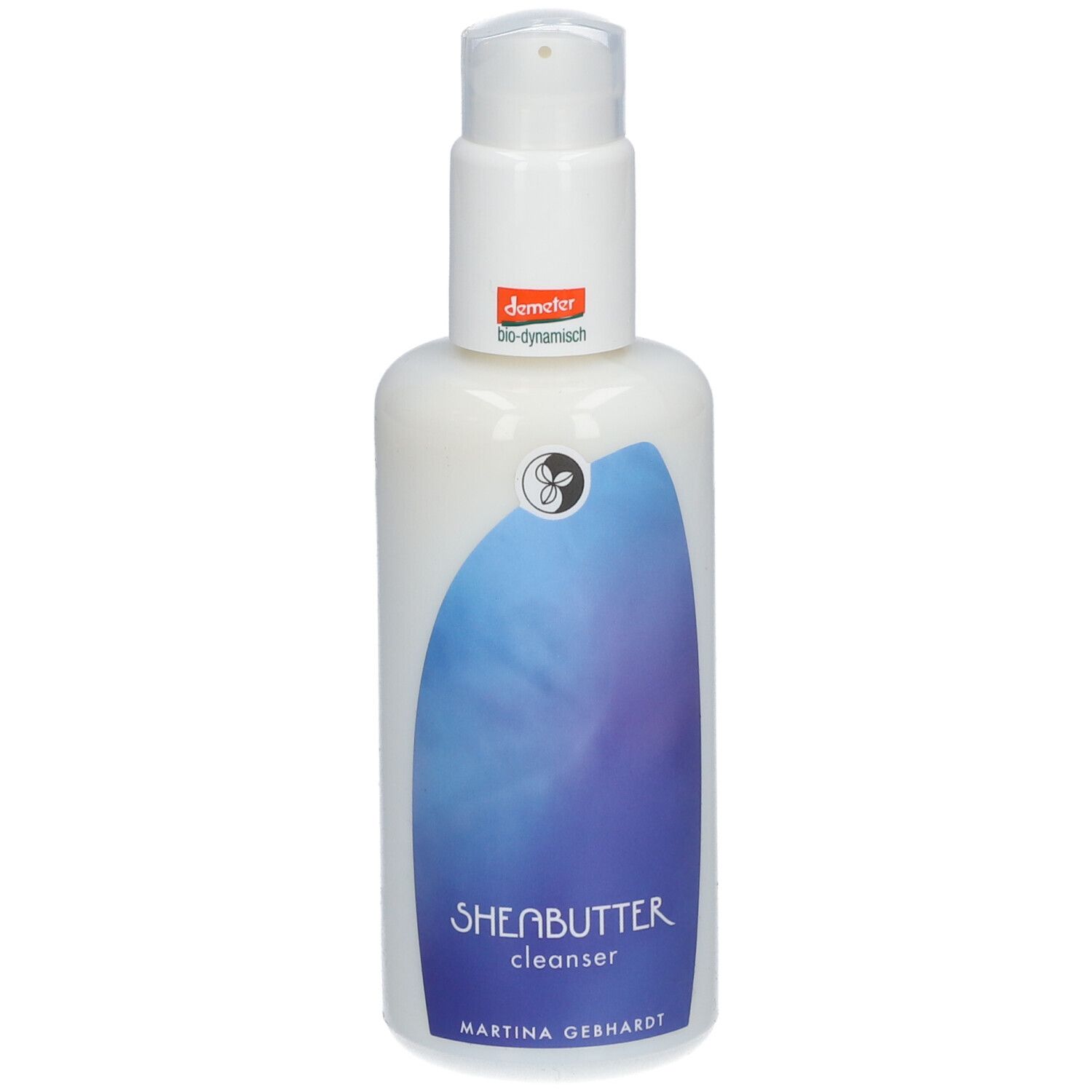 Witte fles met pomp. Opschrift SHEABUTTER cleanser en Martina Gebhardt. Demeter-keurmerk.
