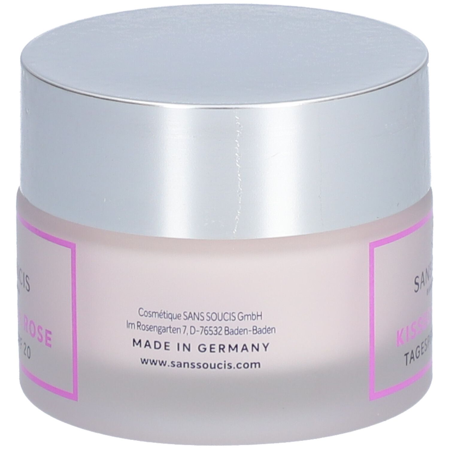 Crèmepot, achterkant. Opschrift: SANS SOUCIS, Kissed by a Rose, Made in Germany, www.sanssoucis.com.