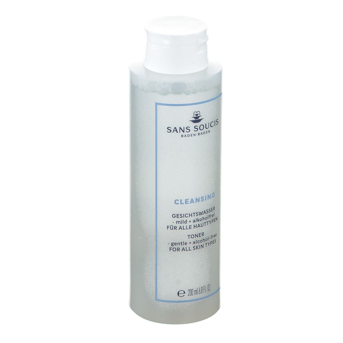 Transparante fles met witte dop. Opschrift: SANS SOUCIS, CLEANSING, Gesichtswasser, zonder alcohol, voor alle huidtypen. Toner.
