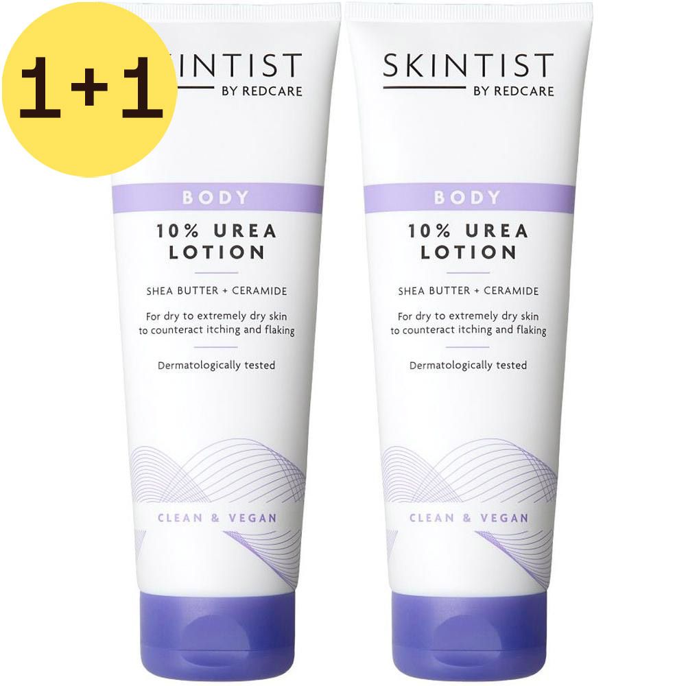Twee tubes SKINTIST Body 10% Urea Lotion. Met '1+1' sticker. Wit, paarse accenten, tekst: Shea Butter + Ceramide.