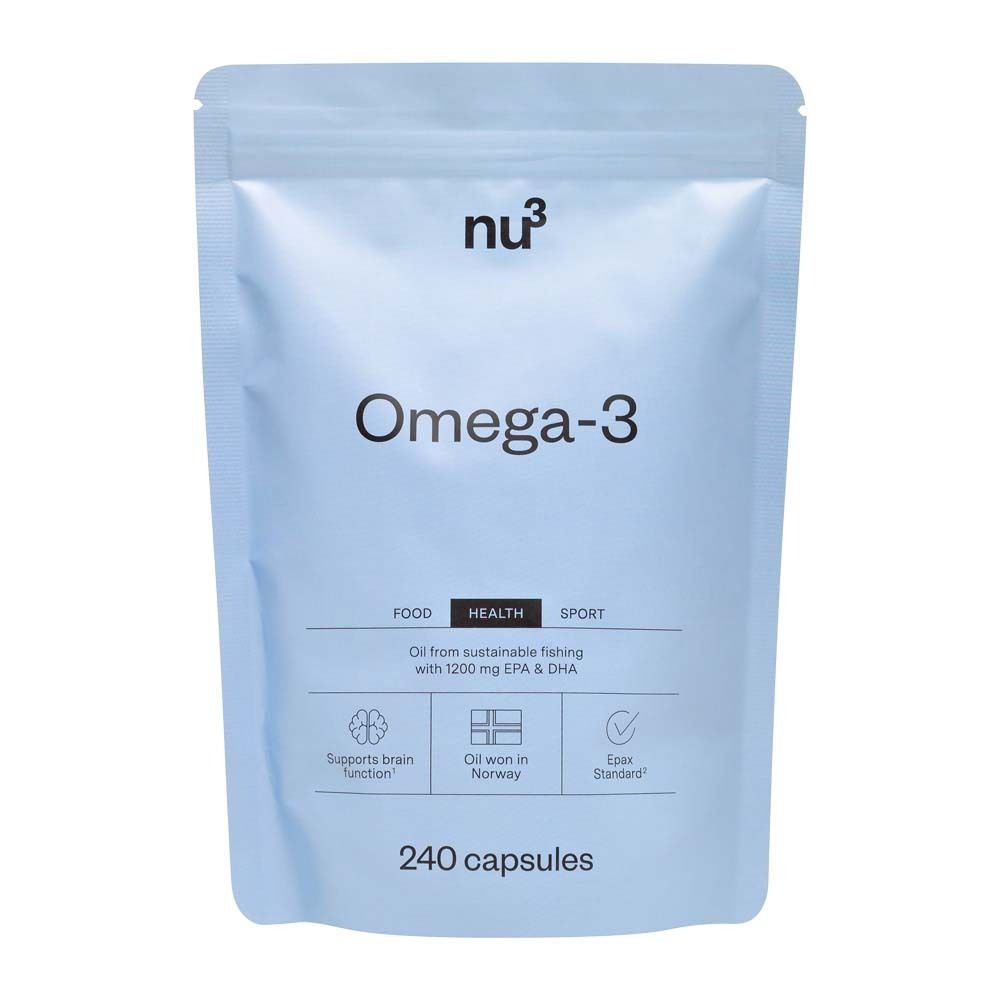 Sachet bleu clair avec "nu3" et "Omega-3". Contient 240 gélules. Texte : Food, Health, Sport.