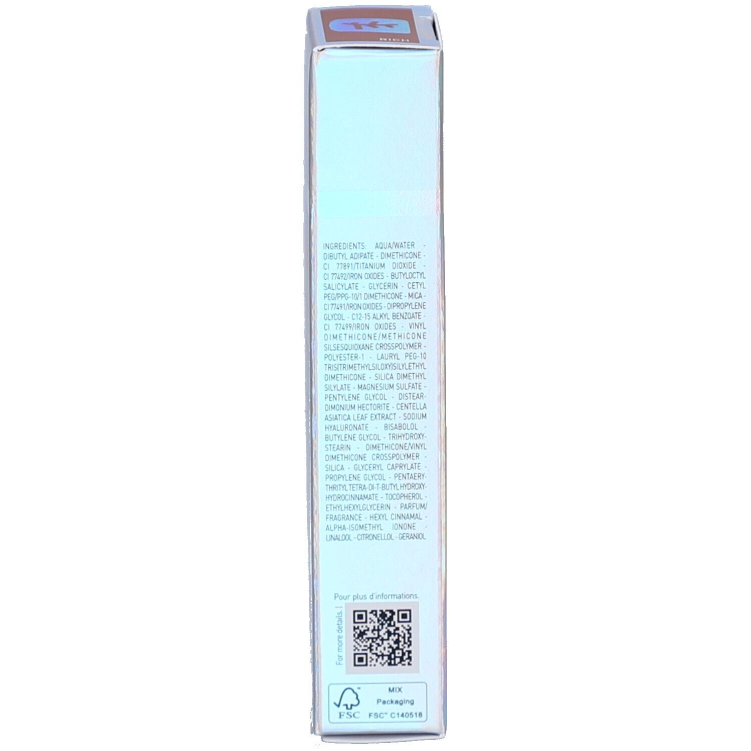 Smalle productverpakking, tekstinformatie. Productnaam niet zichtbaar. Ingrediënten en QR-code.