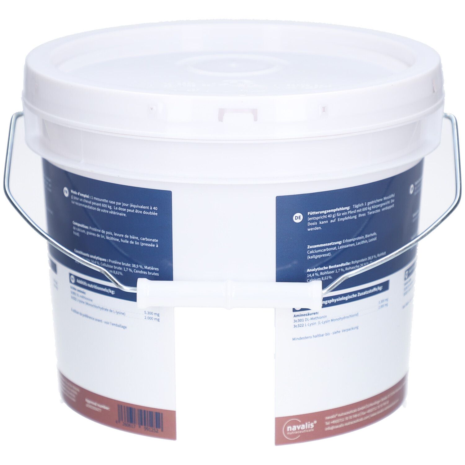 Witte emmer met blauw en bruin etiket. De emmer is geopend. Merk: navalis nutraceuticals.