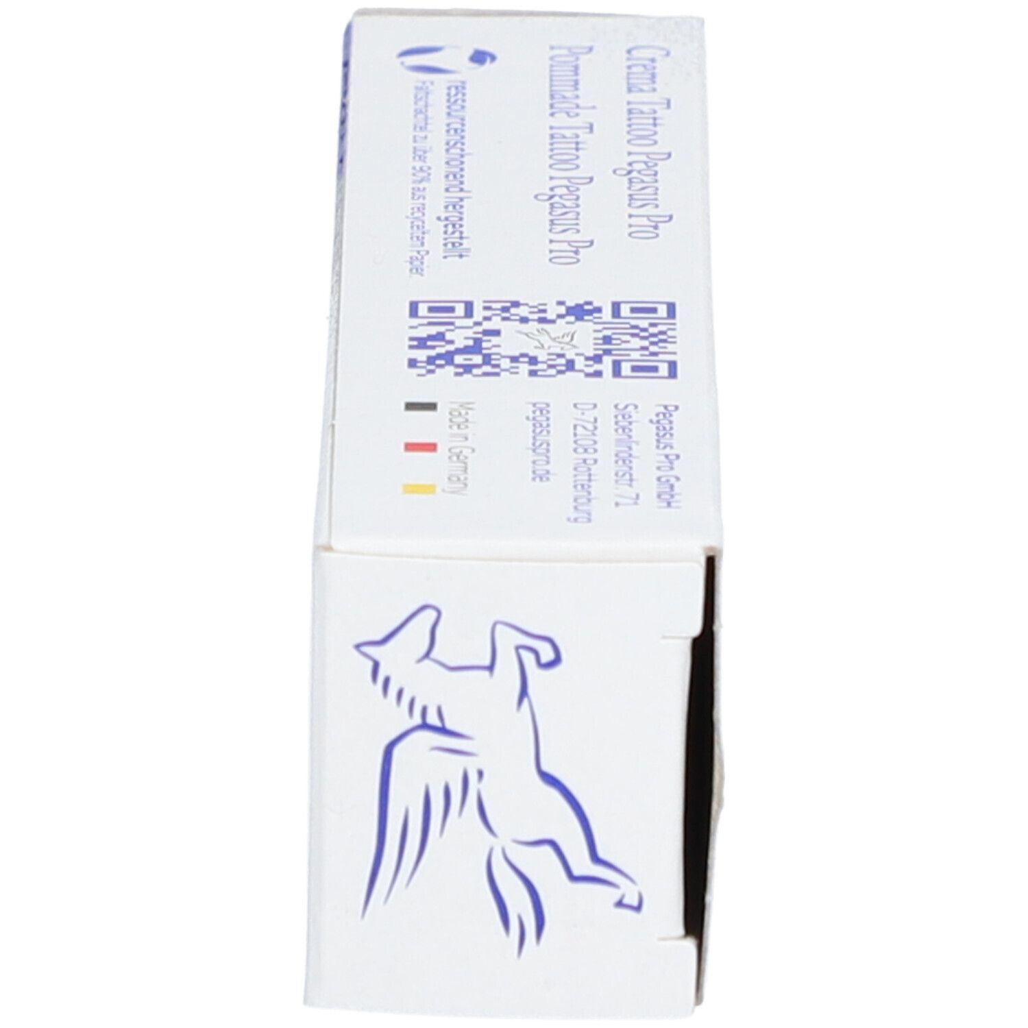 Extrémité de boîte avec logo et texte. Fabricant : Pegasus Pro. Fabriqué en Allemagne. Code QR. Informations sur l'économie des ressources.