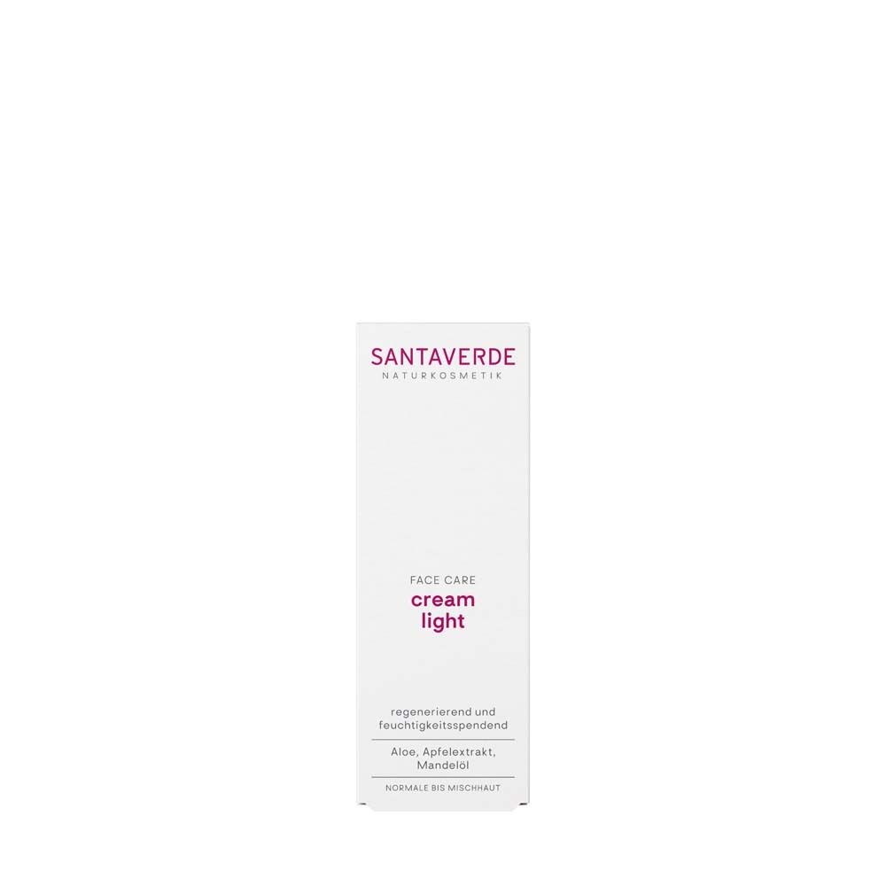 Witte verpakking "cream light". SANTAVERDE-logo. Tekst: FACE CARE, regenererend en hydraterend. Voor normale huid.