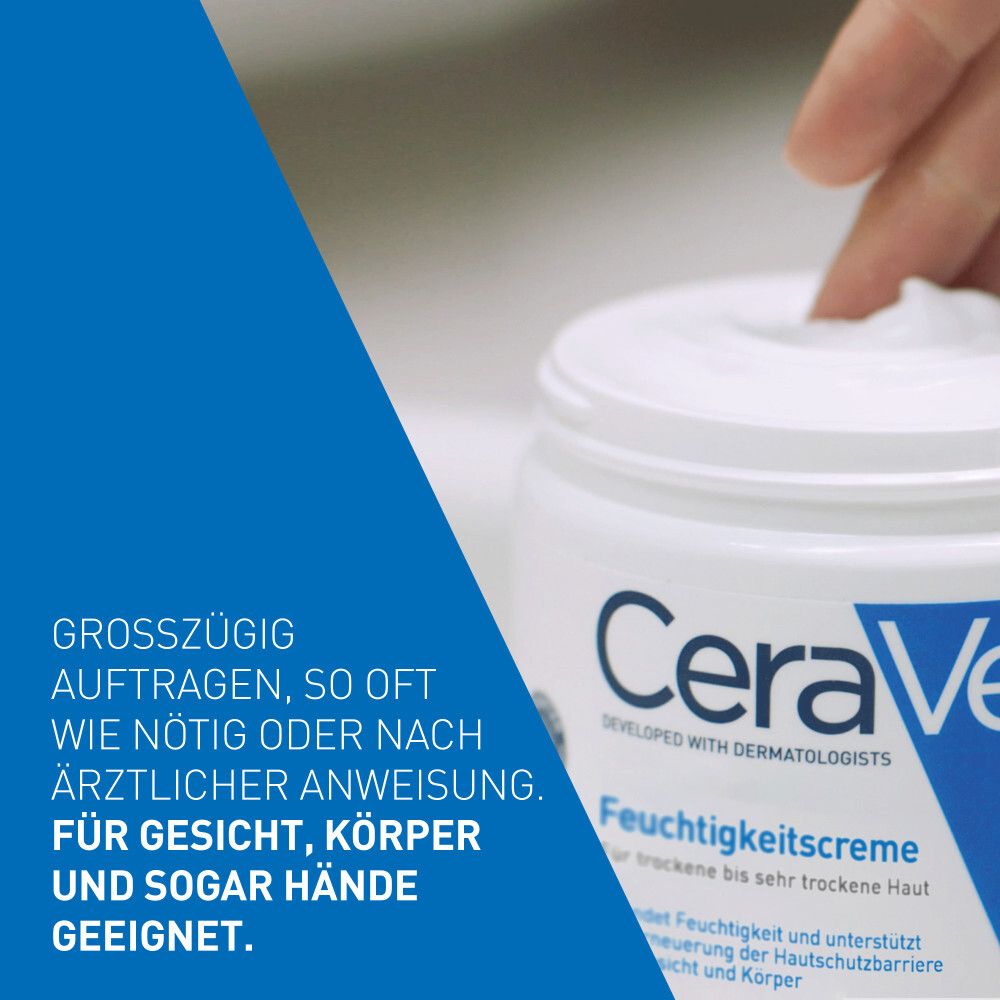 Pot de crème blanc avec accent bleu. Inscription CeraVe et crème hydratante. Convient à tous les types de peau.