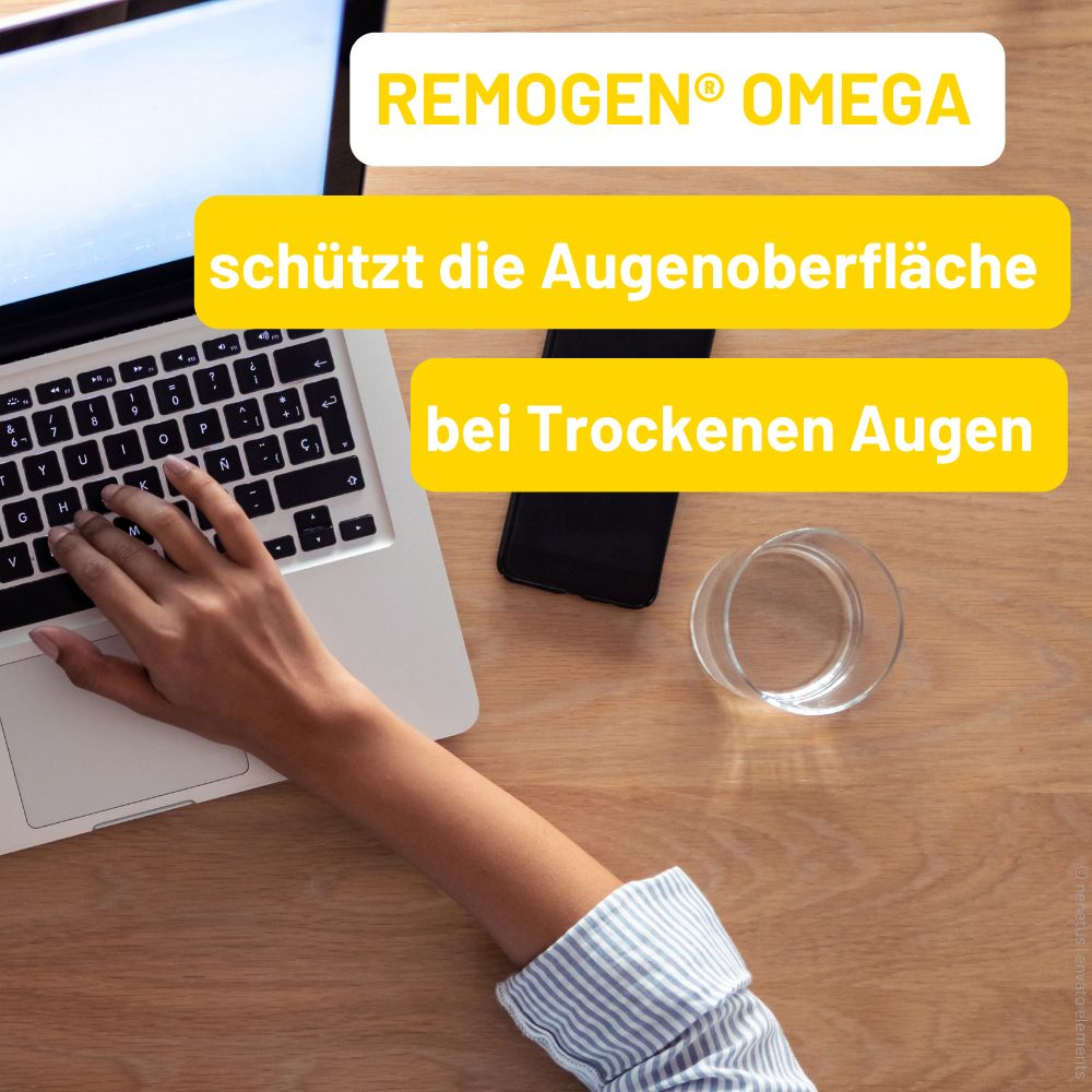 Persoon tikt op laptop. Glas en smartphone op tafel. Tekst: REMOGEN® omega beschermt het oogoppervlak bij droge ogen.