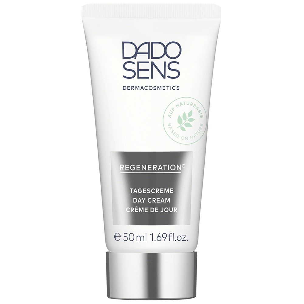 Witte tube met DADO SENS-logo en productnaam. Dagcrème, 50ml.