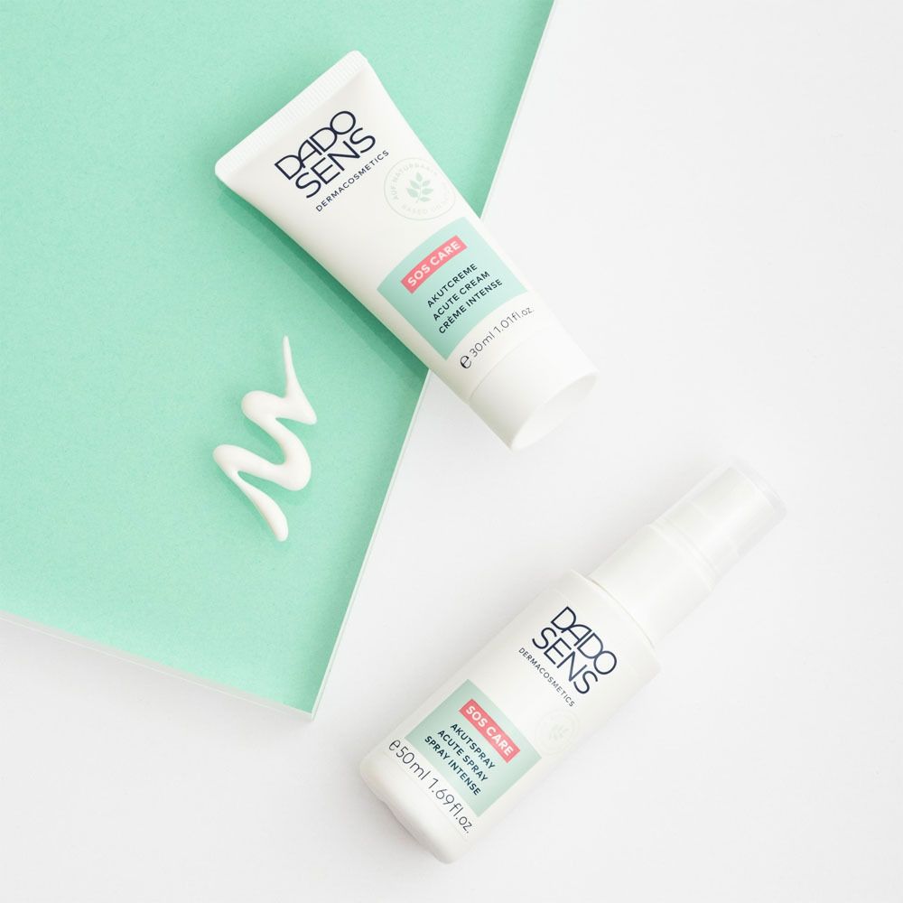 Twee producten: spray en crème. Opschrift: DADO SENS, SOS CARE. Crème: 30ml, spray: 50ml.