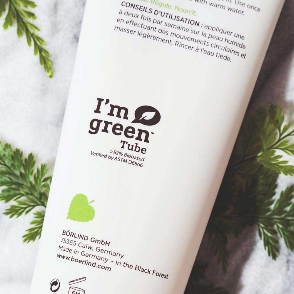 Dos du tube. Texte : I'm green Tube. BÖRLIND GmbH. Fabriqué en Allemagne. Logo feuille verte.
