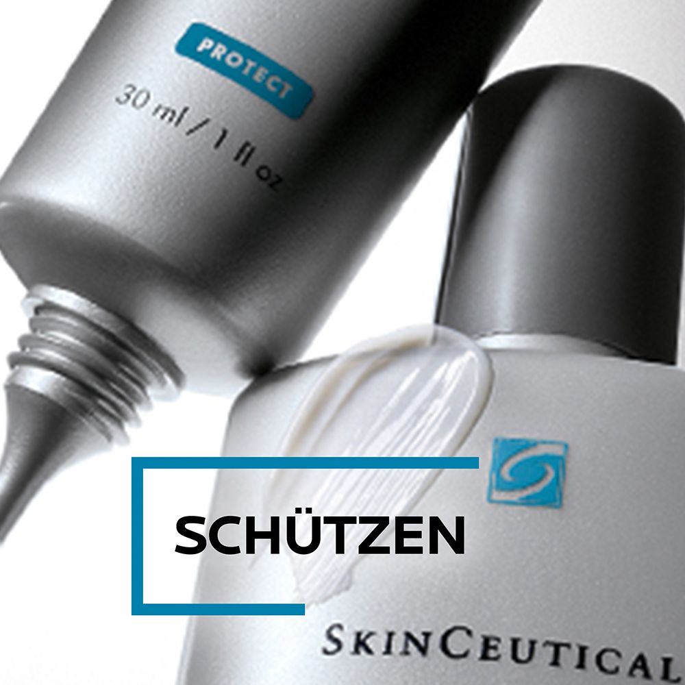 Twee SkinCeuticals tubes. Een tube met crème. Tekst: BESCHERMEN.