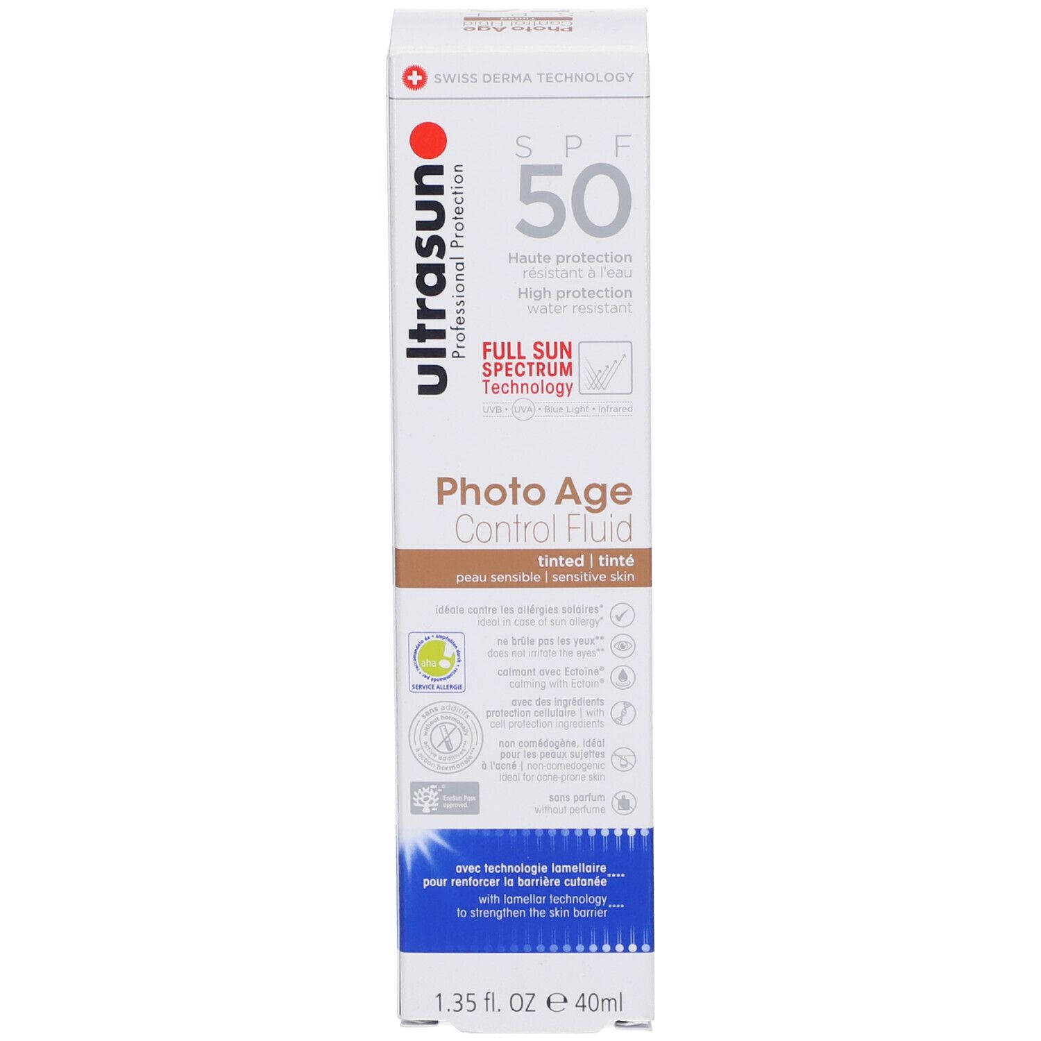 Emballage du produit avec boîte. Inscription ultrasun Photo Age Control Fluid TINT SPF50. 40ml. Fond blanc.