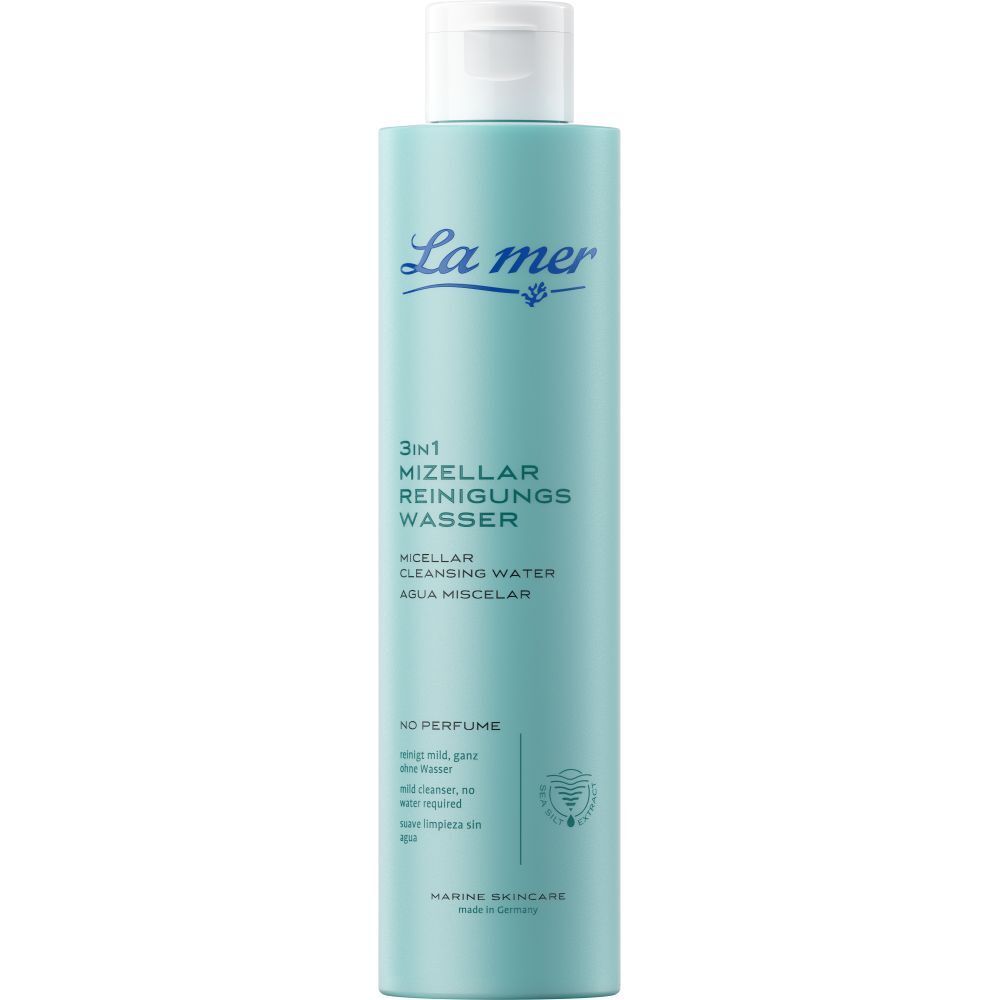 Turquoise fles met witte dop. Opschrift: La mer, 3in1 Mizellen Reinigungs Wasser.
