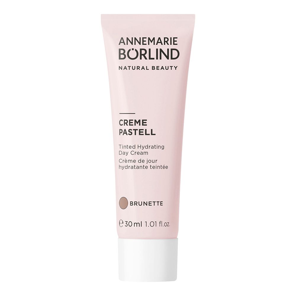 Roze tube met Creme Pastell getinte dagcrème. Opschrift: Annemarie Börlind, Natural Beauty, Creme Pastell, Brunette. 30ml.